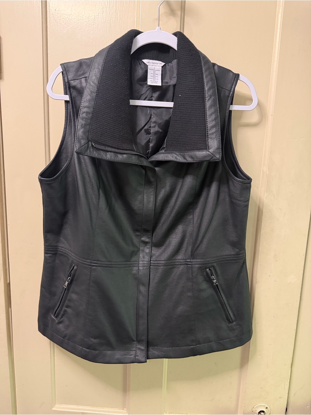 Liz Claiborne Black Sleeveless Leather Vest with Ribbed Collar